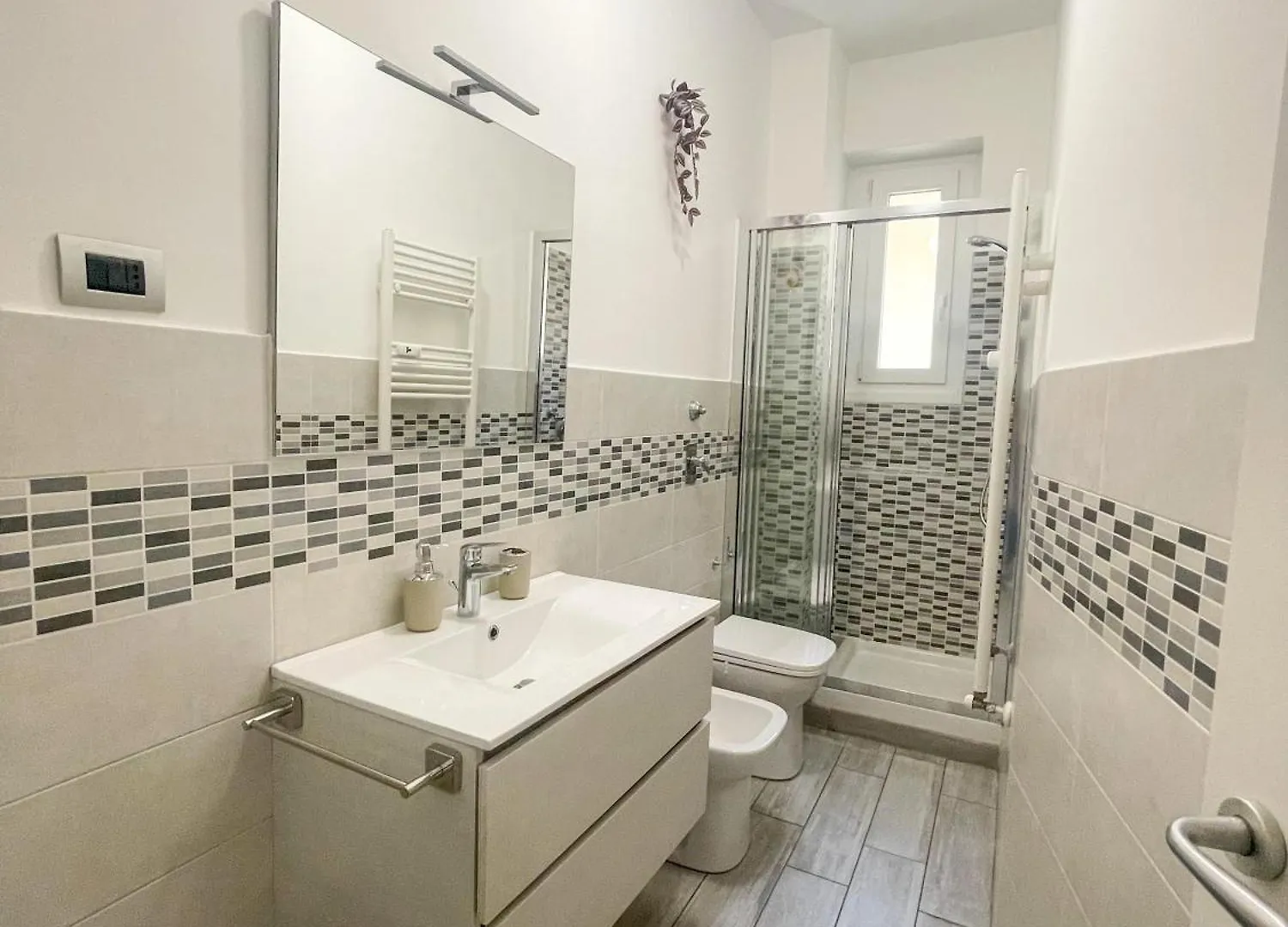Home In Town - Fiera Milano City Near San Siro Stadium Italia