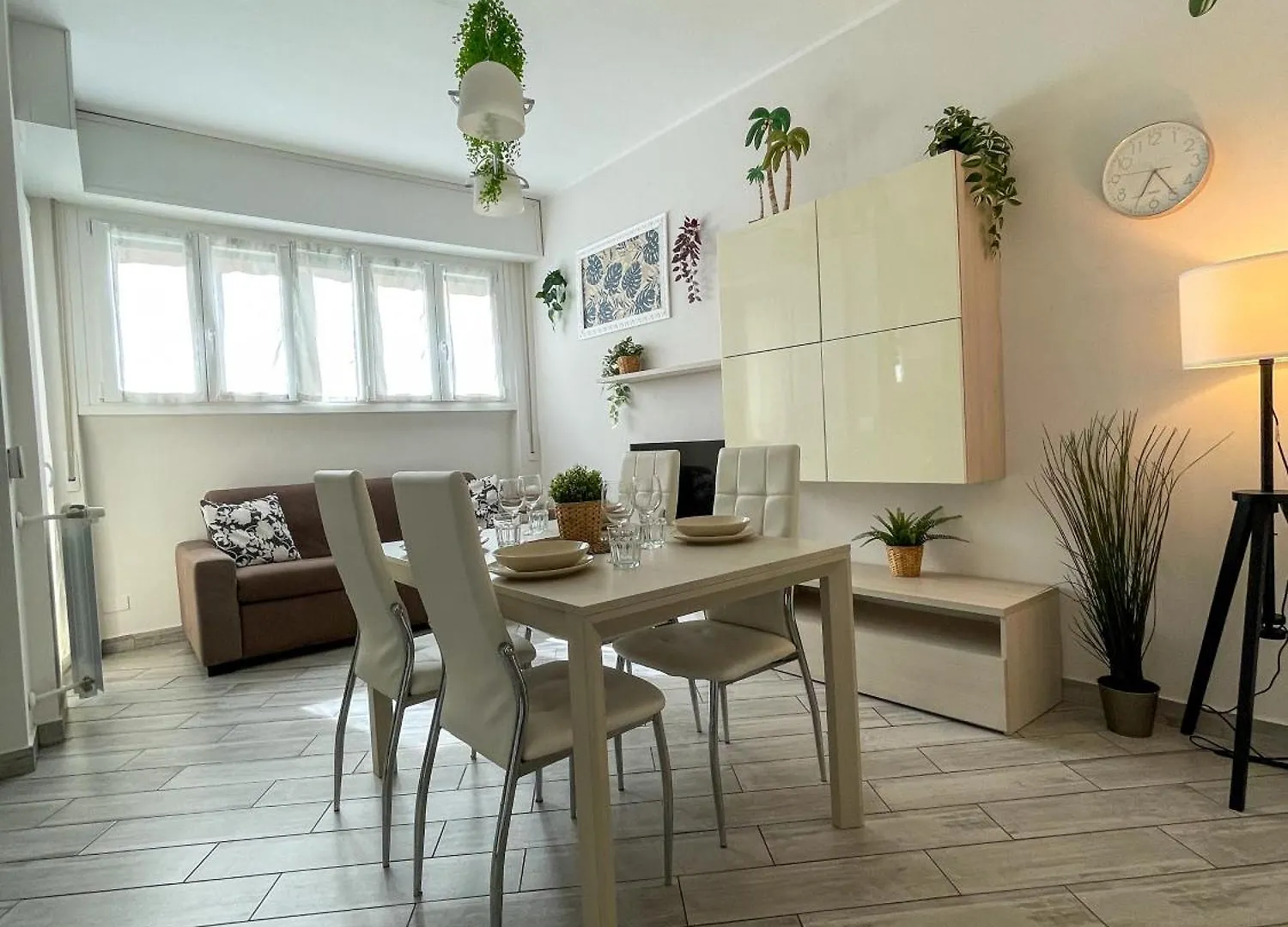Home In Town - Fiera Milano City Near San Siro Stadium 0*, Milan Italy